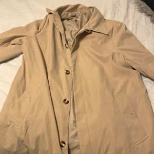 Men’s trench coat!